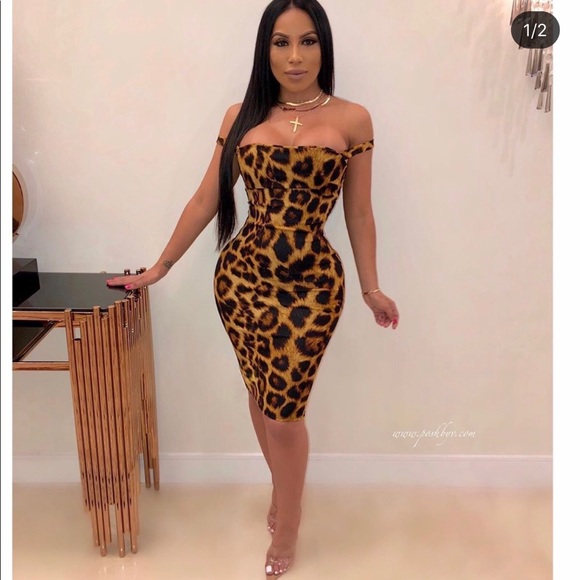 Cheetah print dress - Picture 1 of 2
